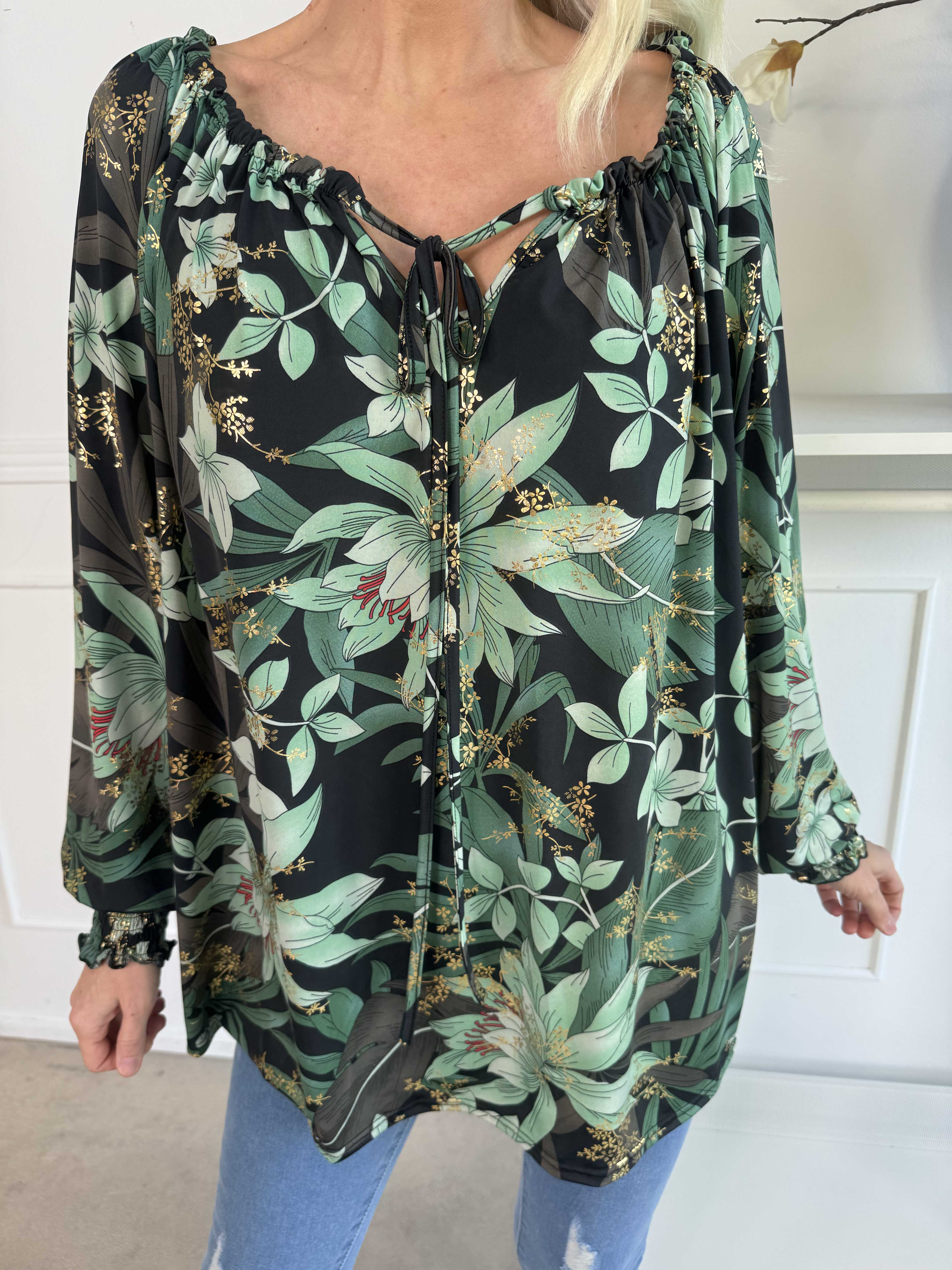 Aziras - Tunika i stretchigt tyg med elastisk halsringning